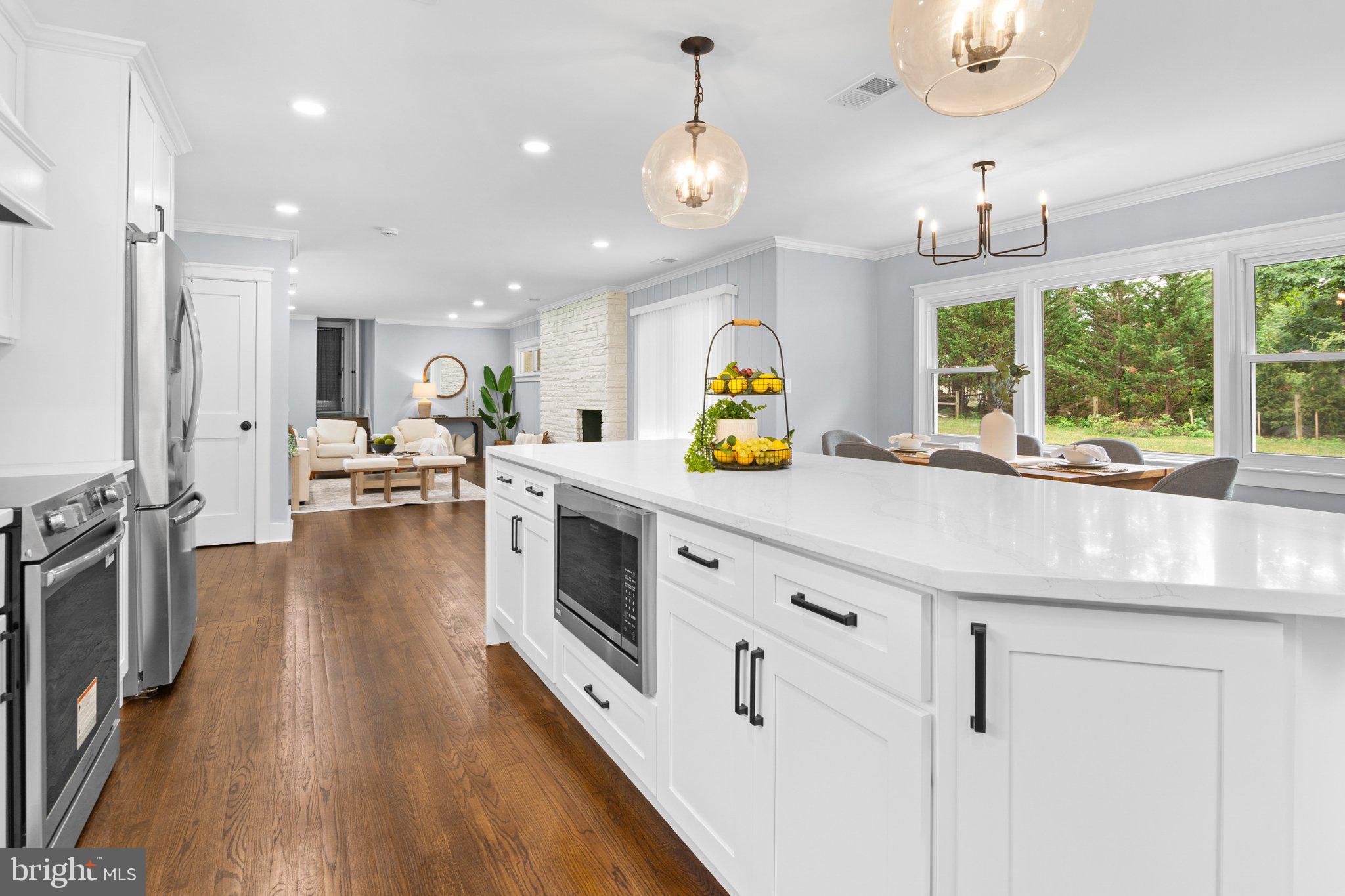 14200 Dav Road Rockville, MD 20850 - Photo 27 of 60 Bright, modern kitchen with open layout.