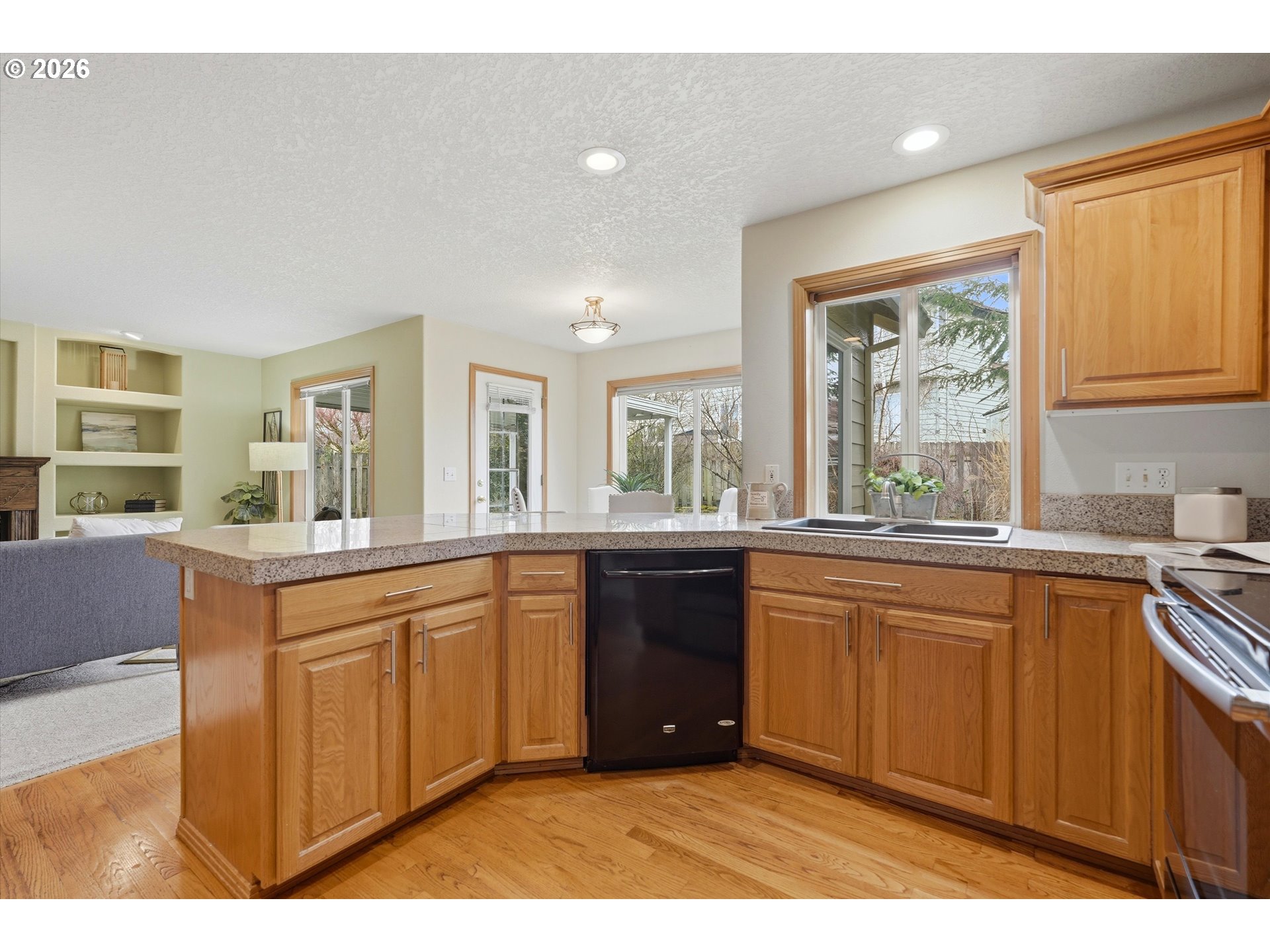 21903 Northeast Shaver Street Fairview, OR 97024 - Photo 8 of 25 Kitchen