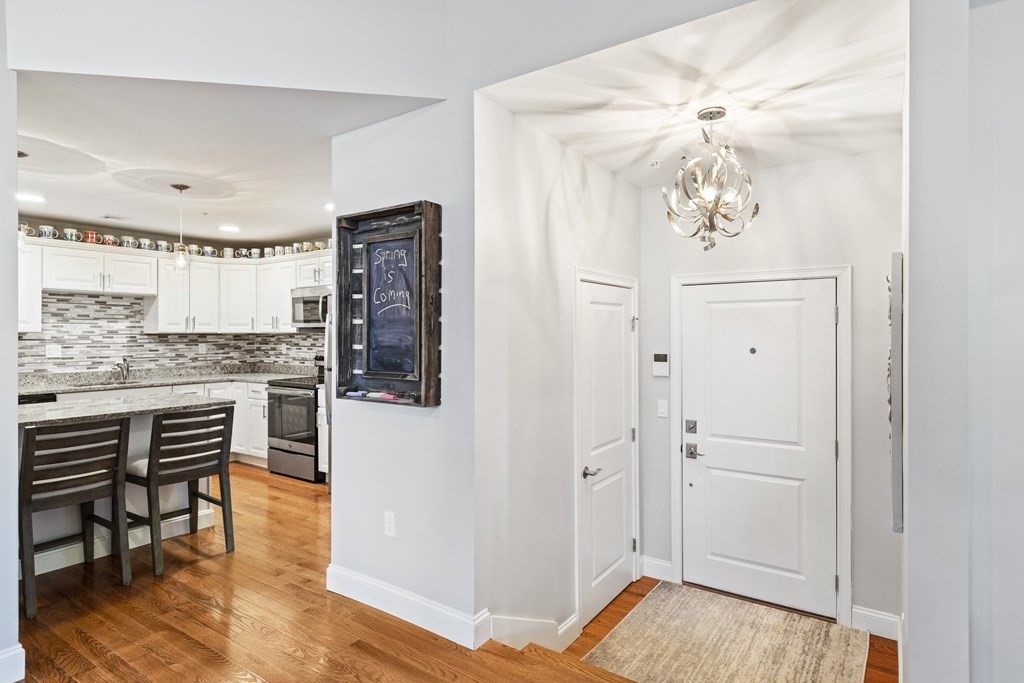 18 Eagle Nest Road, Unit 113 Clinton, MA 01510 - Photo 9 of 32 Gallery Image 9