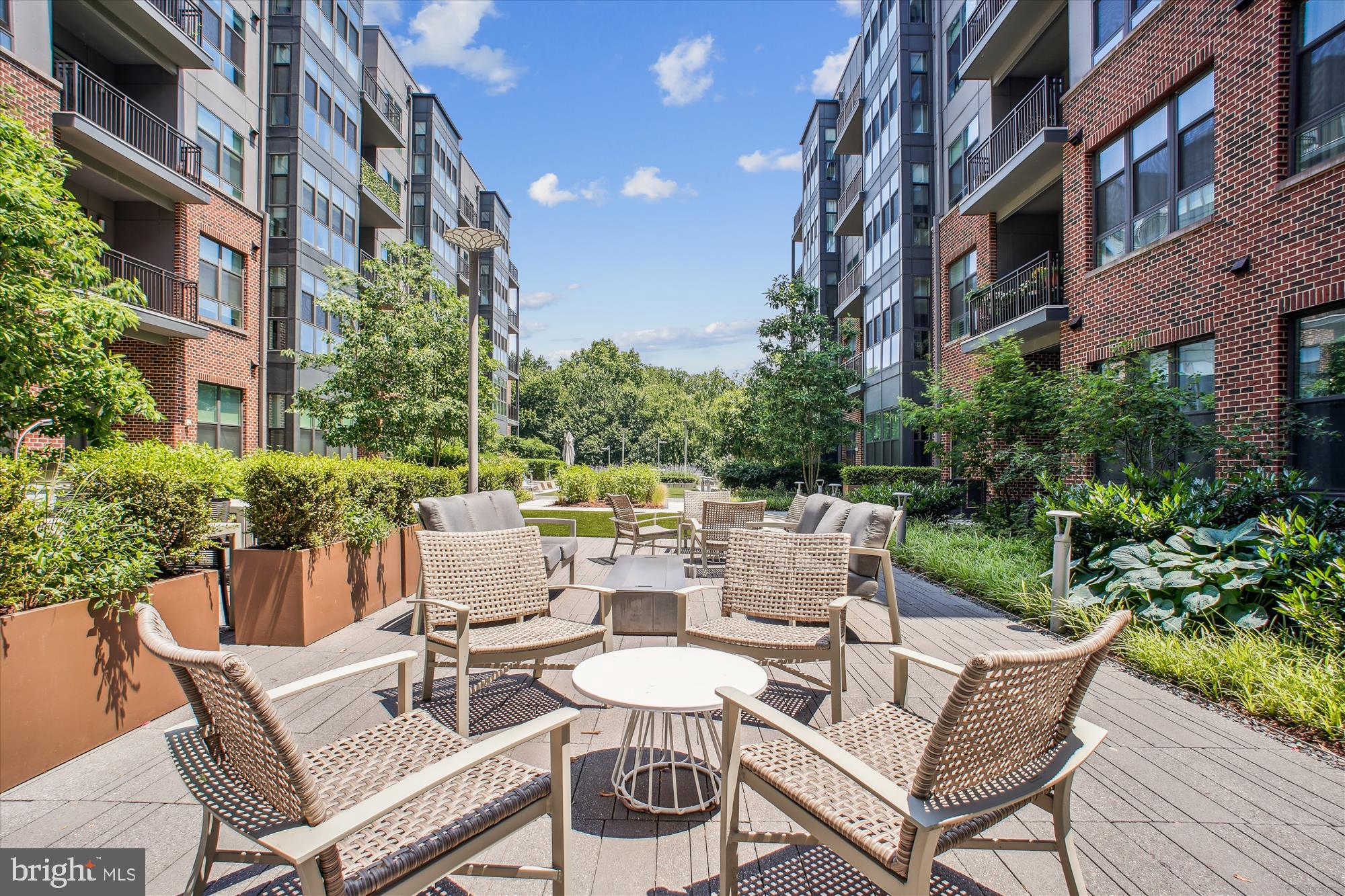 1761 Old Meadow Road, Unit 106 McLean, VA 22102 - Photo 29 of 37