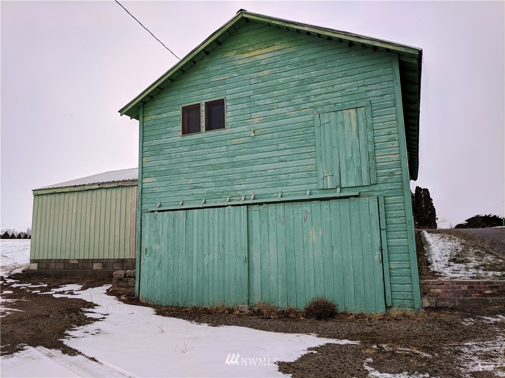 263 Old Riverside Highway Omak, WA 98841 - Photo 22 of 25