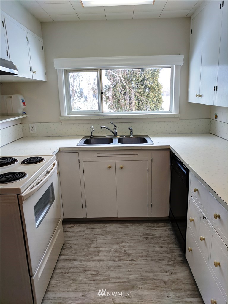 263 Old Riverside Highway Omak, WA 98841 - Photo 8 of 25