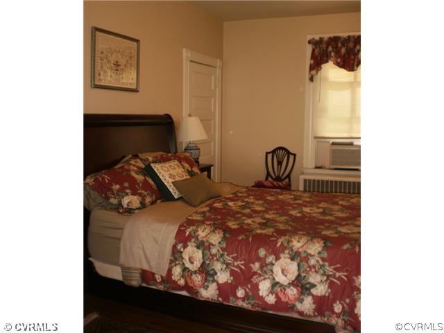 207 Henry Clay Road Ashland, VA 23005 - Photo 14 of 21 Gallery Image 14