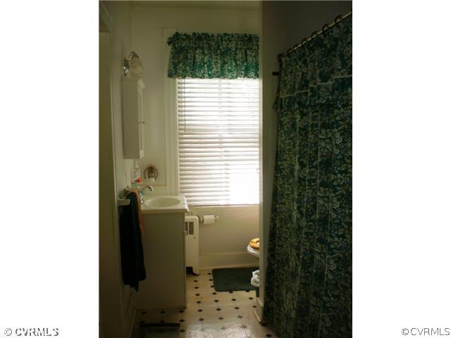 207 Henry Clay Road Ashland, VA 23005 - Photo 16 of 21 Gallery Image 16