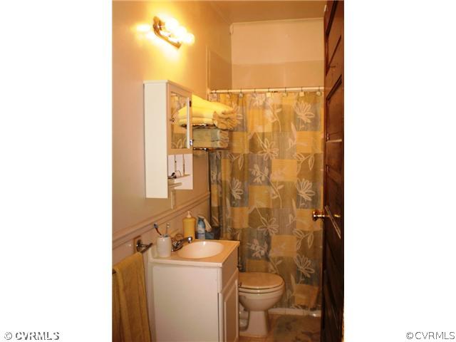 207 Henry Clay Road Ashland, VA 23005 - Photo 18 of 21 Gallery Image 18