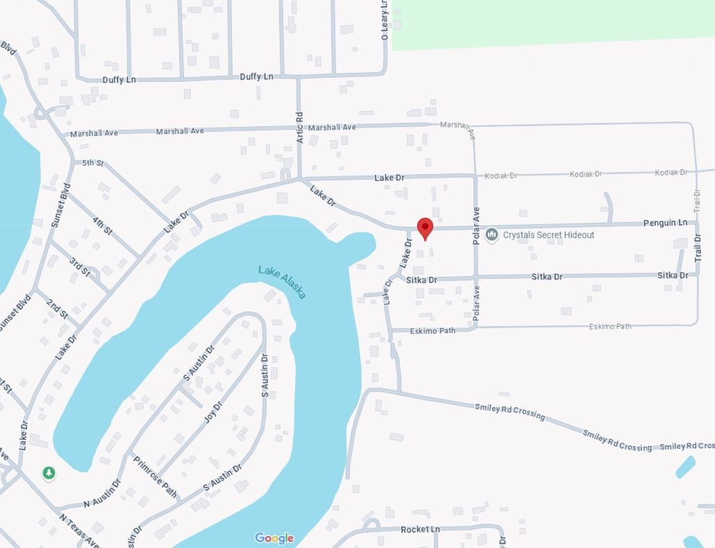 0 Penguin Lane Angleton, TX 77515 - Photo 4 of 5 a picture of a bathroom with a sink and mirror