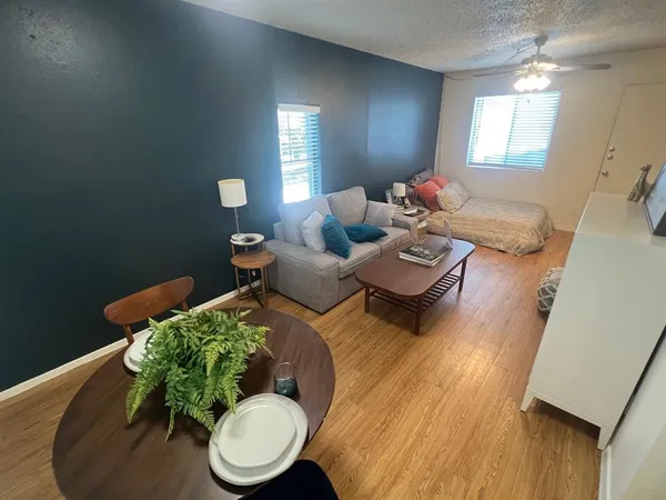 $750 | 4209 Avenue B, Unit 208, Austin, TX 78751
