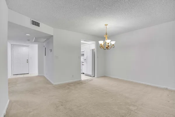 $155,000 | 1501 Cayman Way, Unit C2, Coconut Creek, FL 33066
