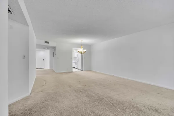 $155,000 | 1501 Cayman Way, Unit C2, Coconut Creek, FL 33066