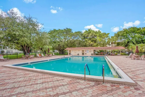 $155,000 | 1501 Cayman Way, Unit C2, Coconut Creek, FL 33066