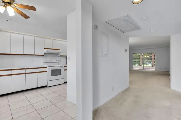 $155,000 | 1501 Cayman Way, Unit C2, Coconut Creek, FL 33066