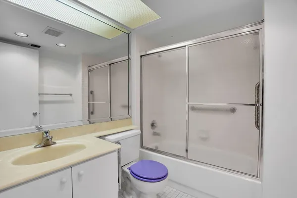 $155,000 | 1501 Cayman Way, Unit C2, Coconut Creek, FL 33066