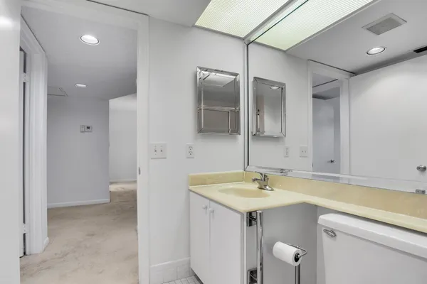 $155,000 | 1501 Cayman Way, Unit C2, Coconut Creek, FL 33066