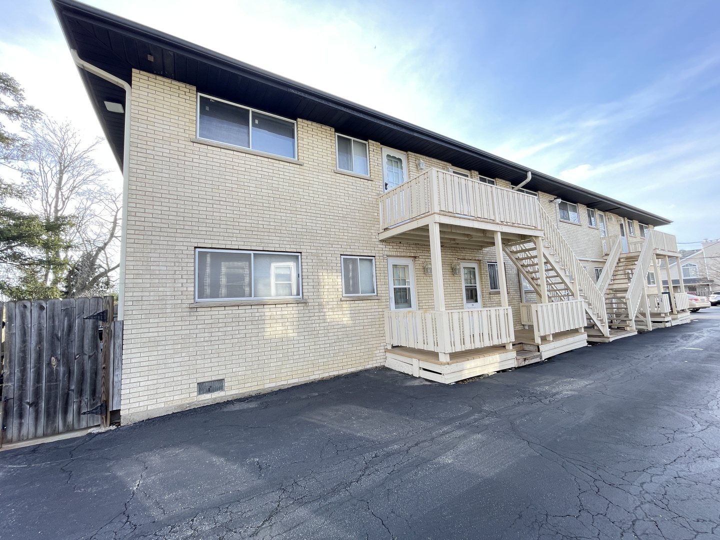 235 East Palatine Road, Unit 2B Palatine, IL 60067 - Photo 11 of 12 a view of a house with a balcony