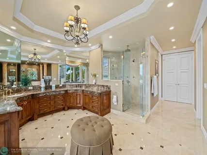 $6,250,000 | 3700 Northeast 28th Avenue, Lighthouse Point, FL 33064