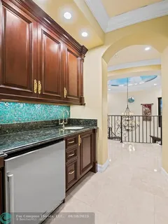 $6,250,000 | 3700 Northeast 28th Avenue, Lighthouse Point, FL 33064