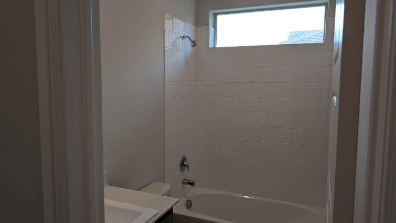 953 Traction Trail Cleburne, TX 76031 - Photo 8 of 15