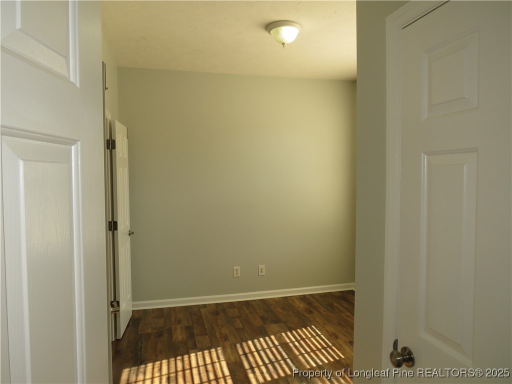 656 Brandermill Road, Unit 202 Fayetteville, NC 28314 - Photo 23 of 29 2nd Bedroom