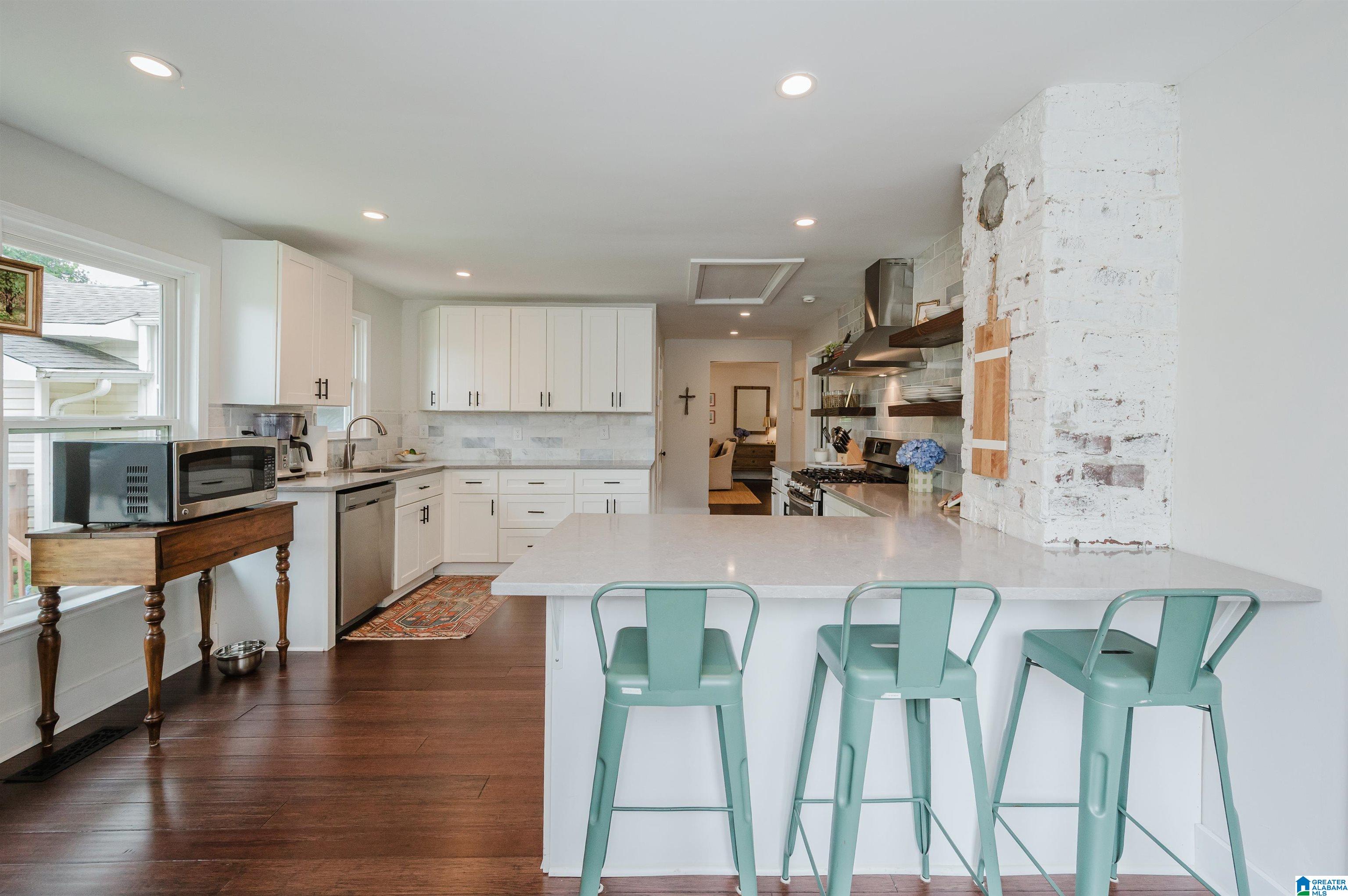 2405 Jacobs Road Birmingham, AL 35216 - Photo 13 of 37