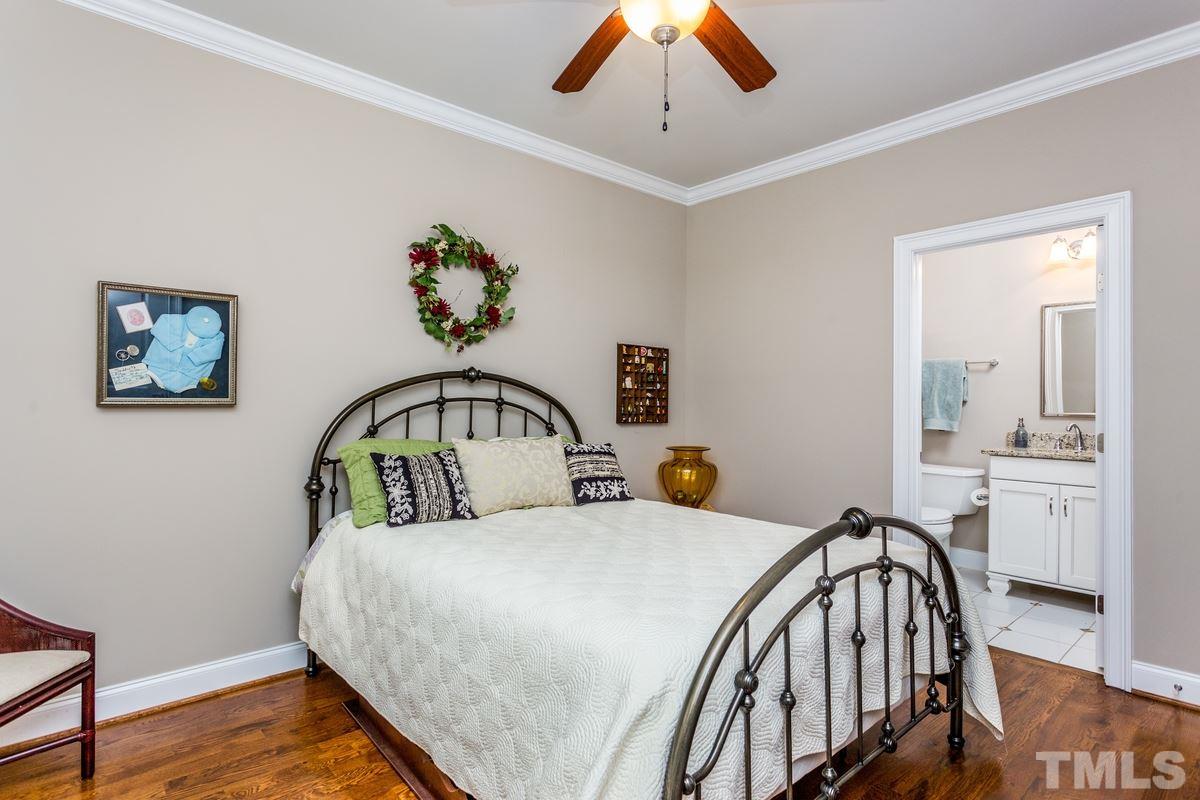 1429 Nottingham Road Raleigh, NC 27607 - Photo 14 of 25 a view of a hallway with a livingroom