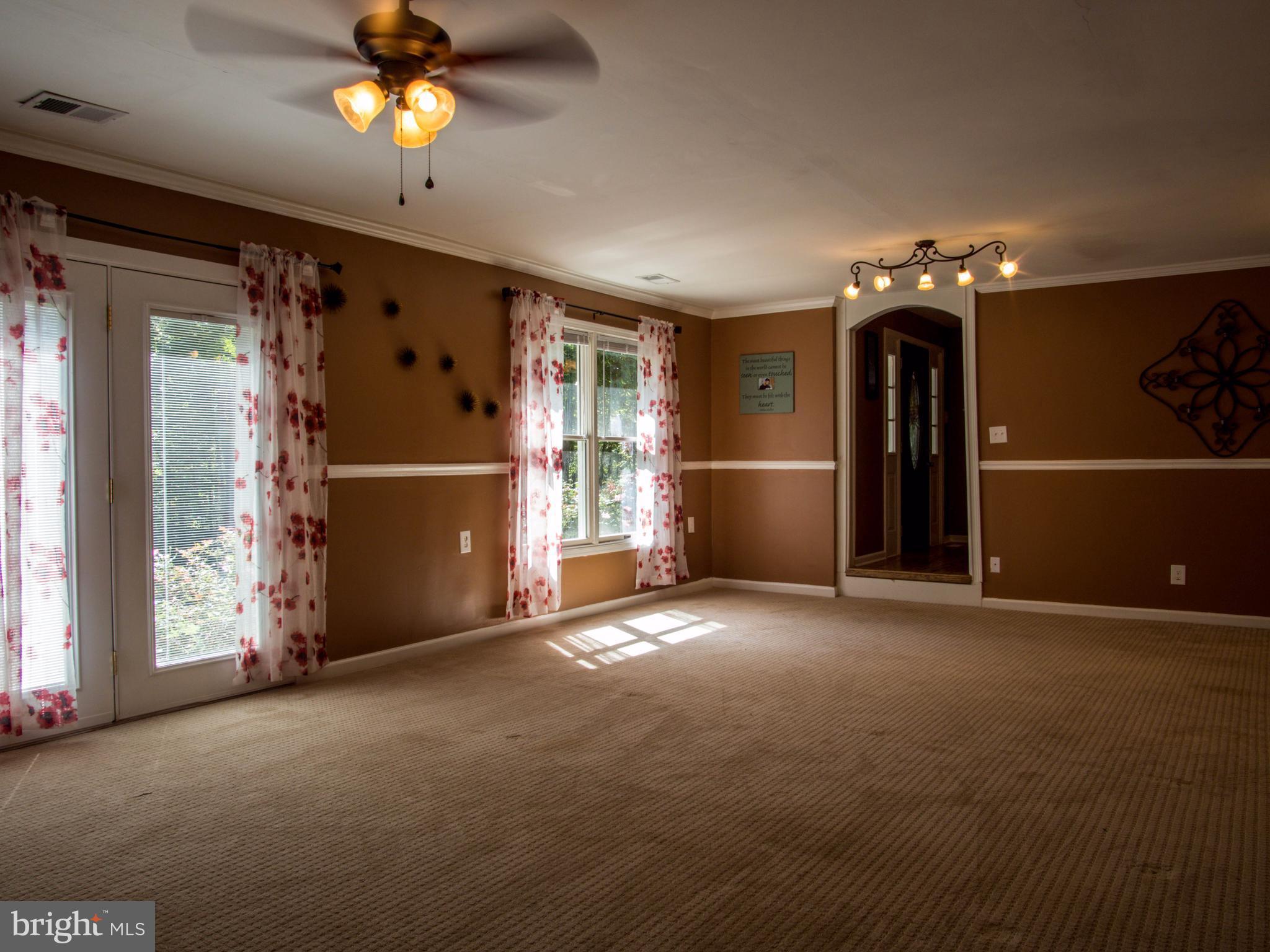 17399 North Merrimac Road Culpeper, VA 22701 - Photo 8 of 21 Family Room