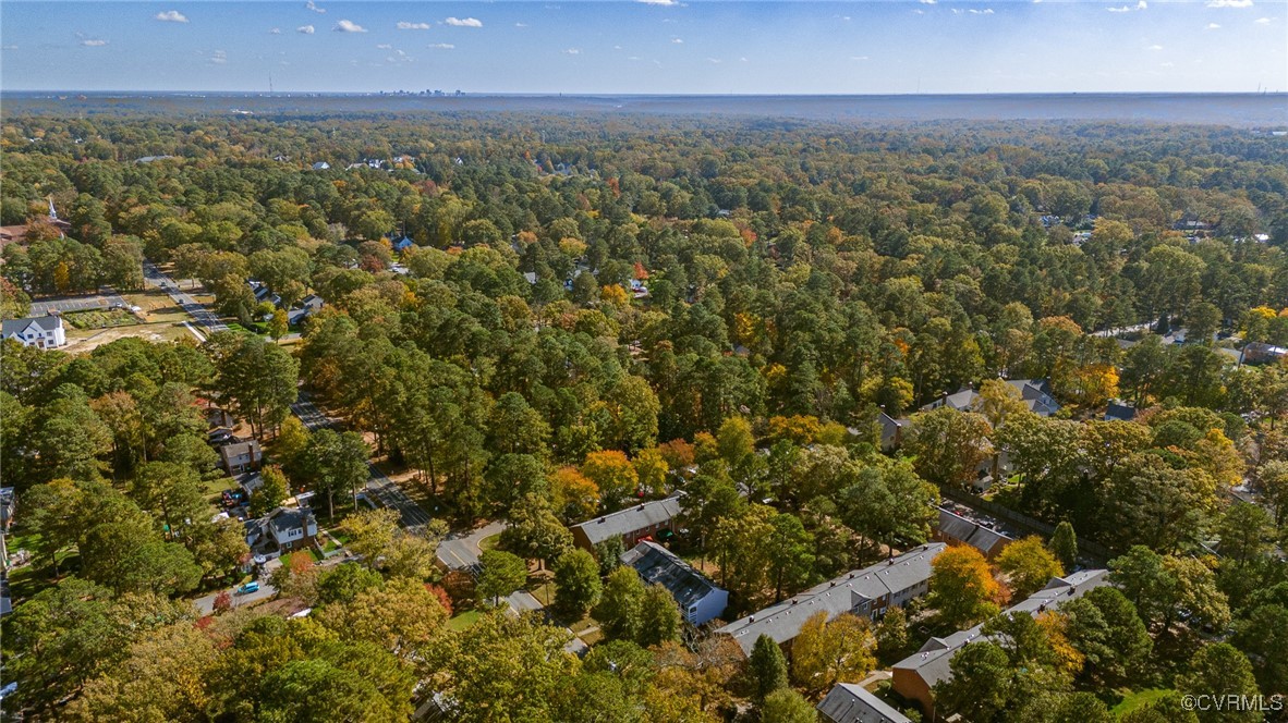 9101 Derbyshire Road, Unit E Henrico, VA 23229 - Photo 34 of 37 Drone / aerial view