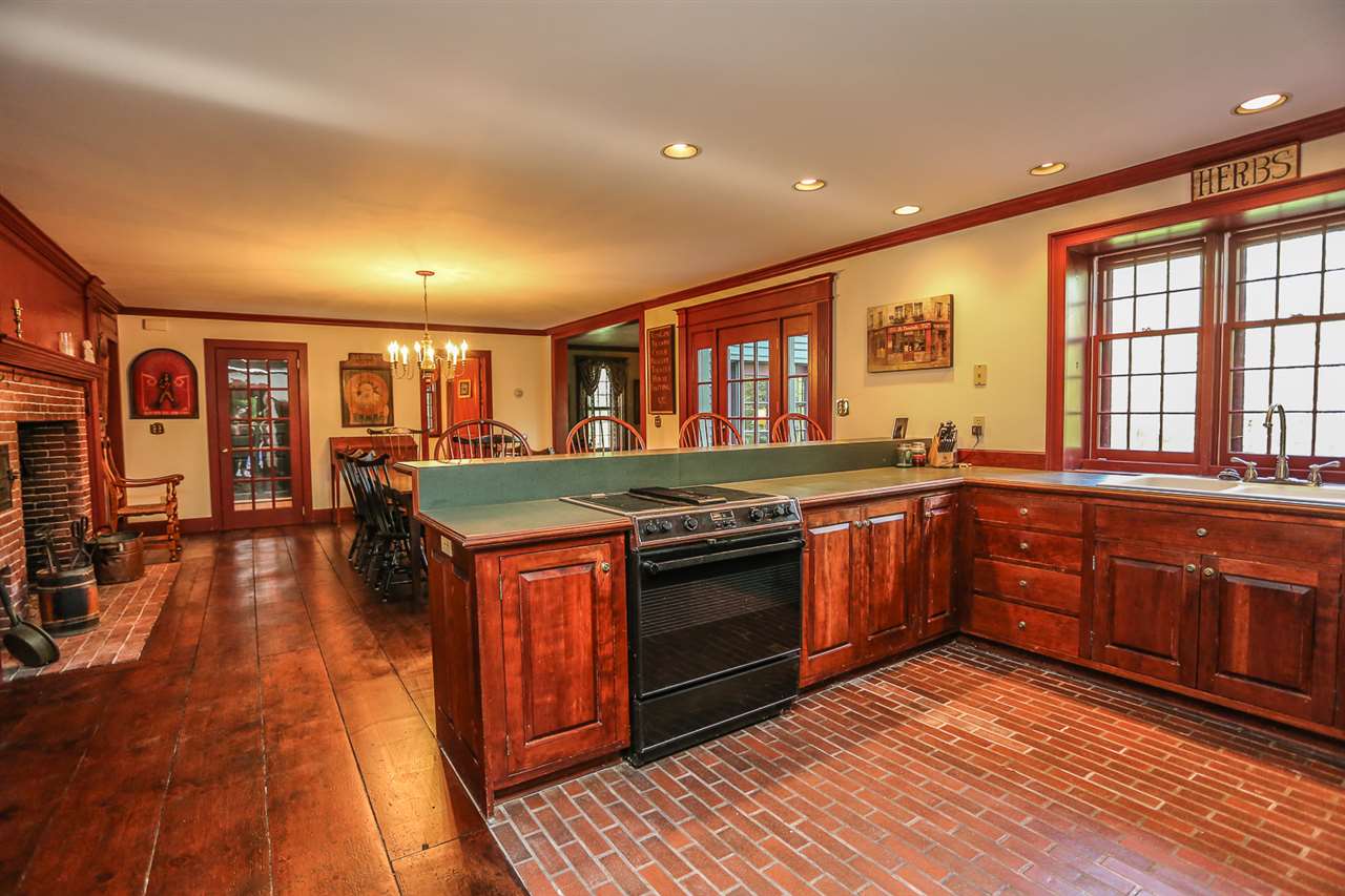 155 Town Farm Road Chester, NH 03036 - Photo 21 of 40