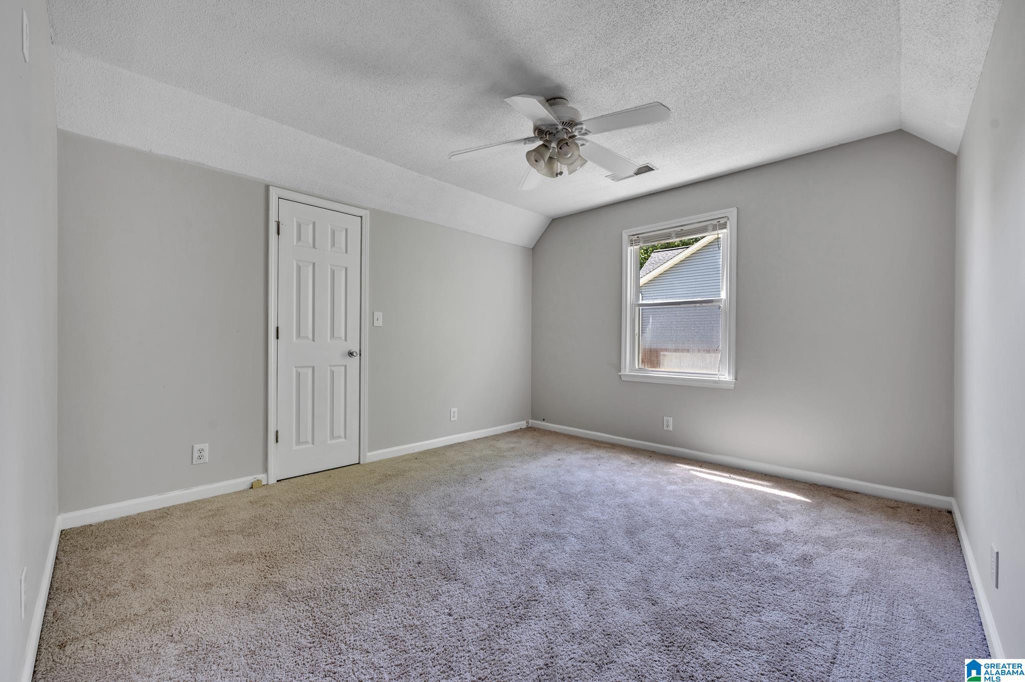 785 Gable Drive Center Point, AL 35215 - Photo 10 of 17