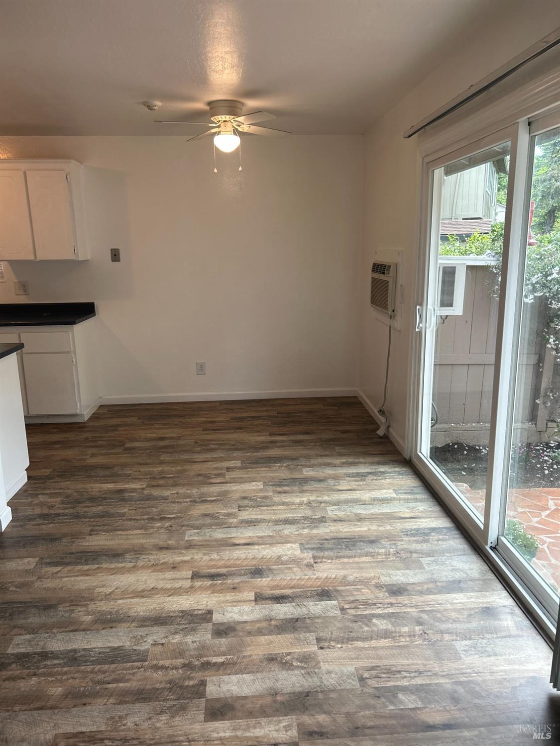 311 Algiers Court Santa Rosa, CA 95409 - Photo 5 of 20 a view of an empty room and window