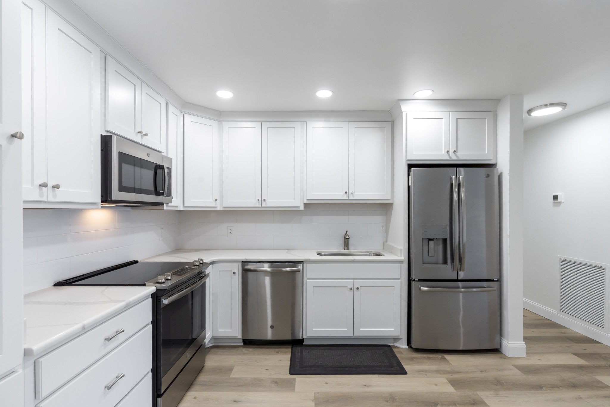200 Sanders Ferry Road, Unit 2406 Hendersonville, TN 37075 - Photo 2 of 34 a kitchen with stainless steel appliances granite countertop a refrigerator sink and cabinets