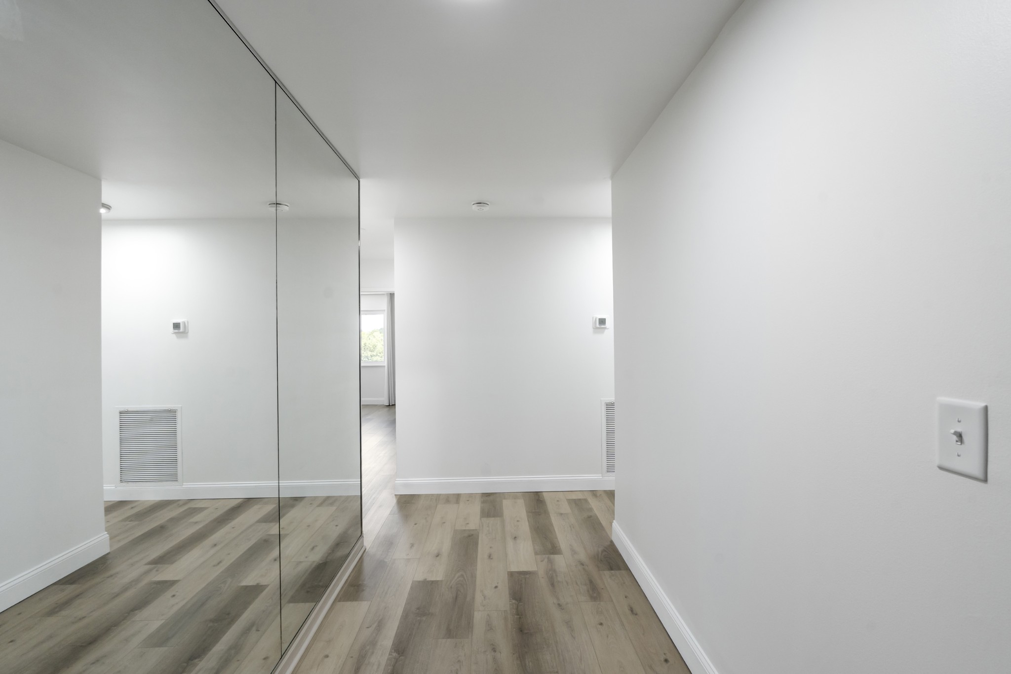 200 Sanders Ferry Road, Unit 2406 Hendersonville, TN 37075 - Photo 27 of 34 a view of wooden floor in an empty room