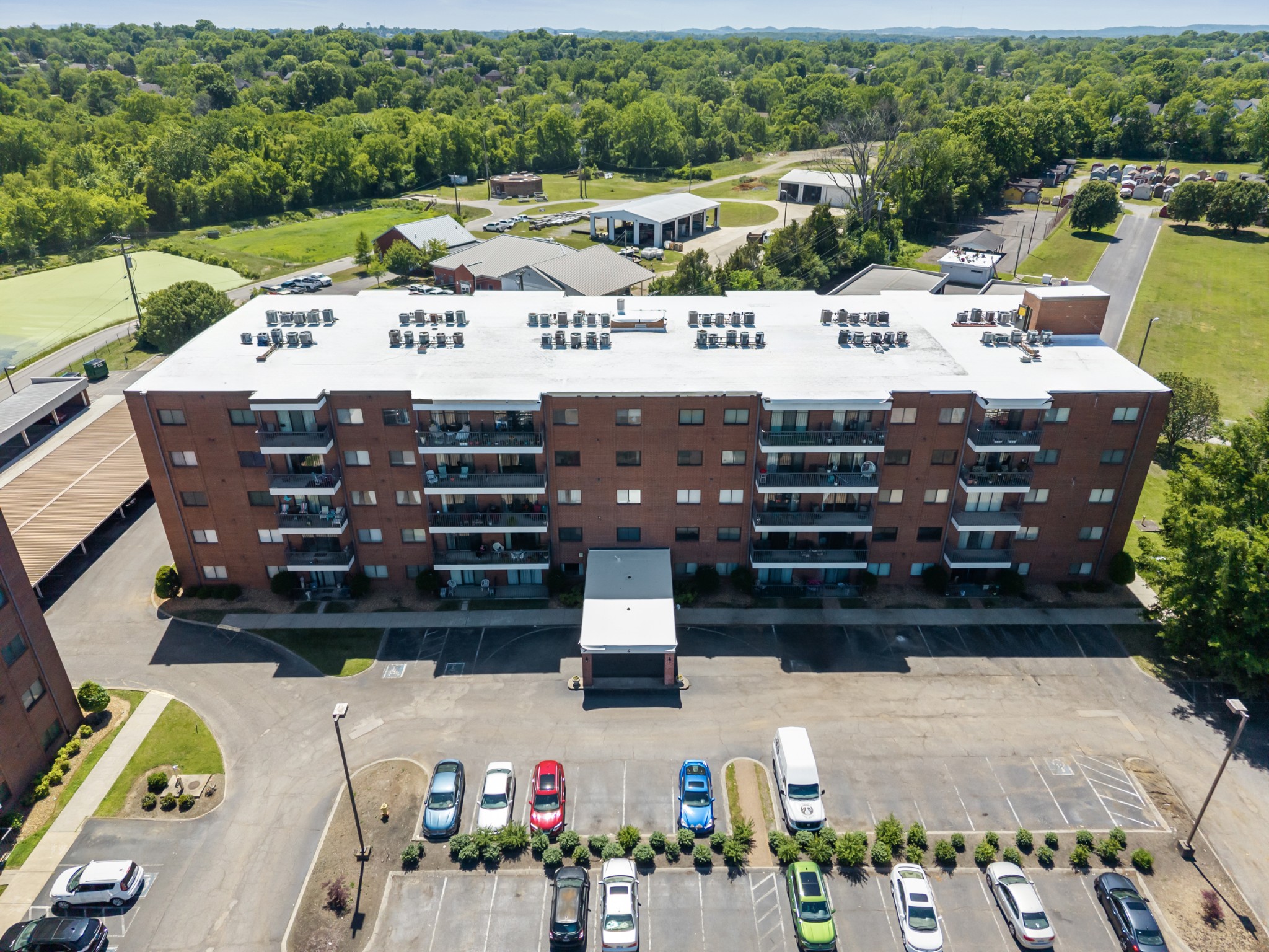 200 Sanders Ferry Road, Unit 2406 Hendersonville, TN 37075 - Photo 31 of 34 a picture of city view