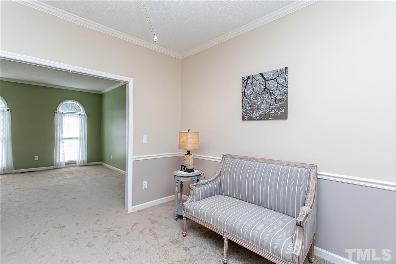3524 Ribcowski Court Raleigh, NC 27616 - Photo 6 of 28