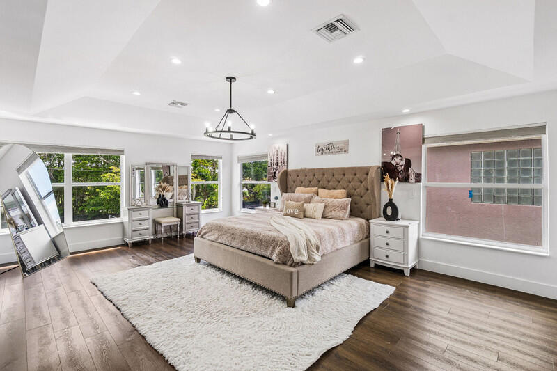 10904 La Salinas Circle Boca Raton, FL 33428 - Photo 12 of 36 apic 8