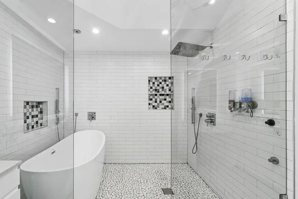 $7,000 | 10904 La Salinas Circle, Boca Raton, FL 33428