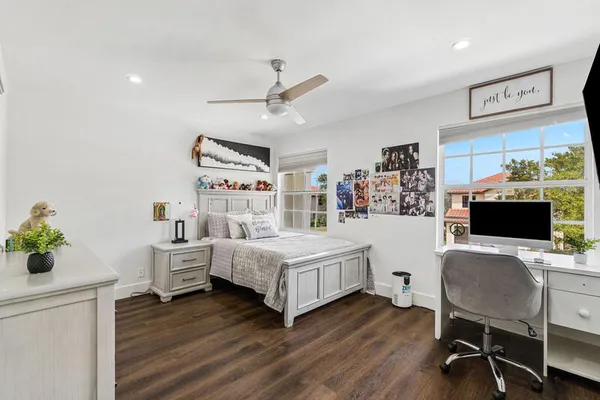 $7,000 | 10904 La Salinas Circle, Boca Raton, FL 33428