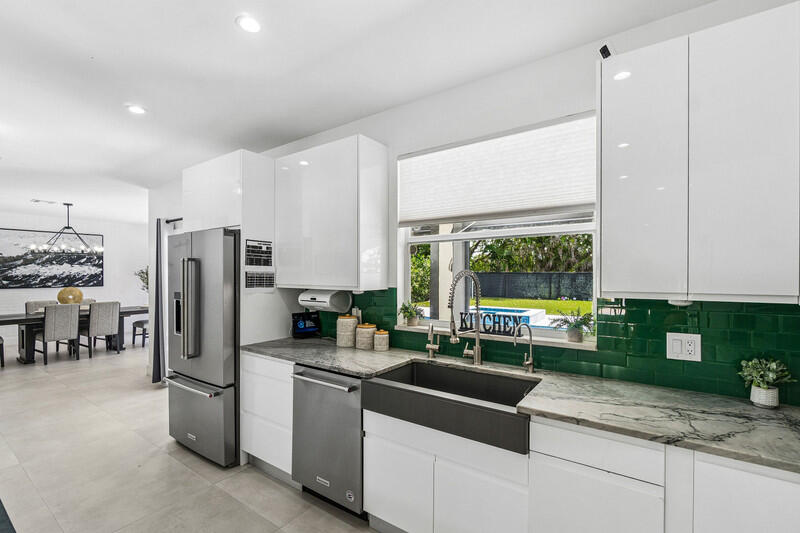 10904 La Salinas Circle Boca Raton, FL 33428 - Photo 8 of 36 apic 5