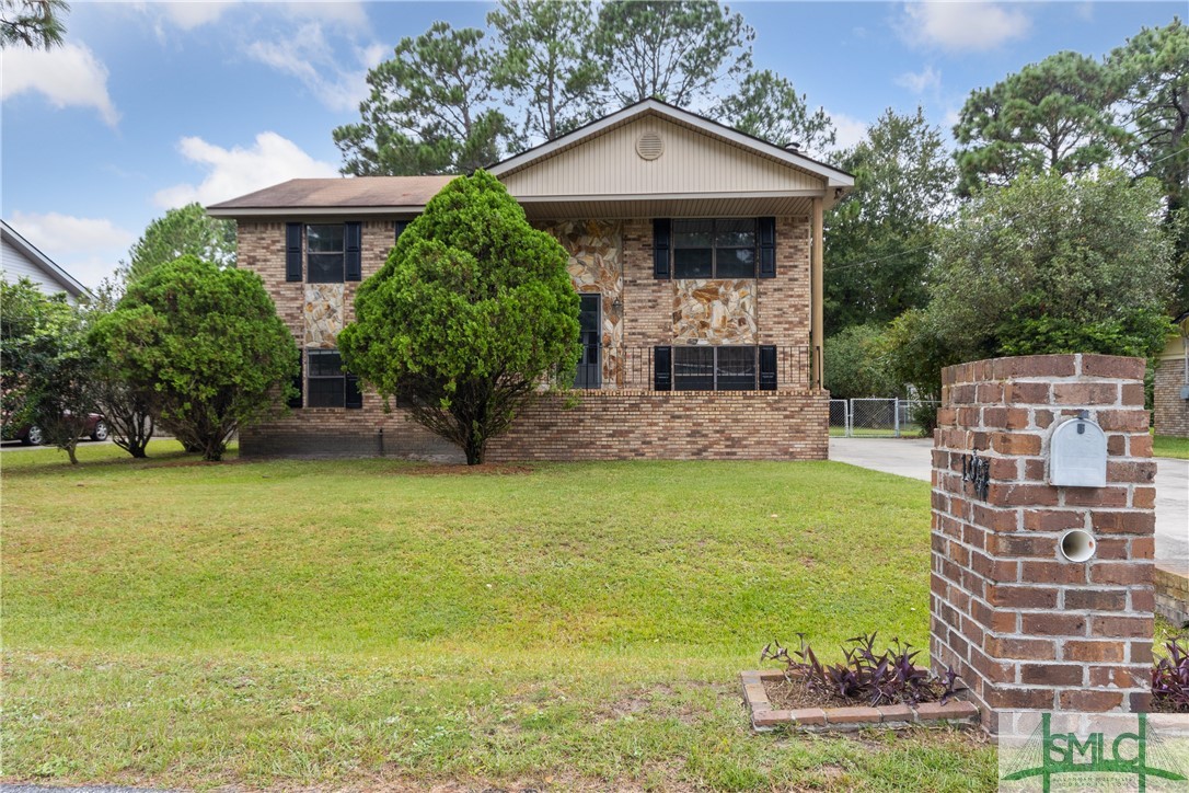 1017 Bacon Road Hinesville, GA 31313 - Photo 3 of 34