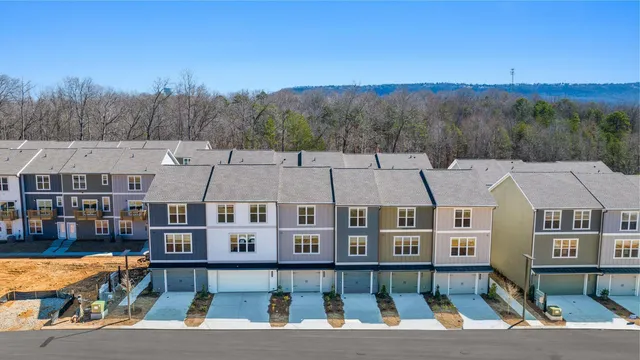 $263,880 | 240 Asbury Oak Lane, Chattanooga, TN 37419
