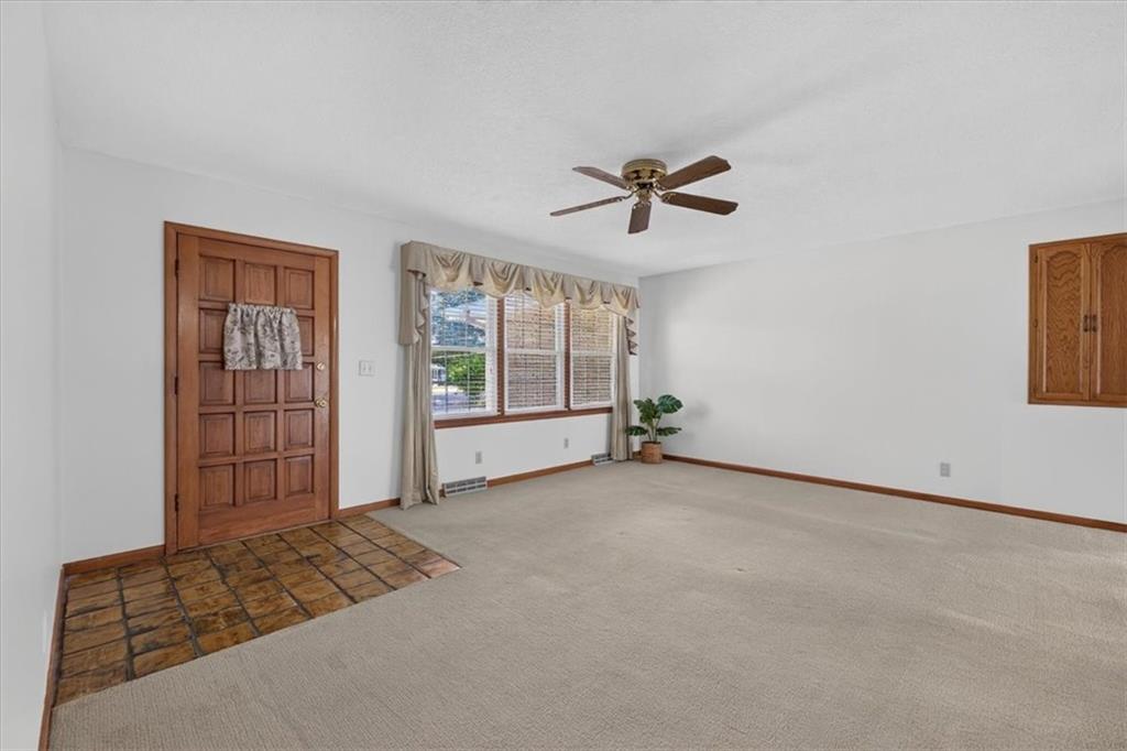 734 North Allen Road Independence, MO 64050 - Photo 8 of 77 Gallery Image 8