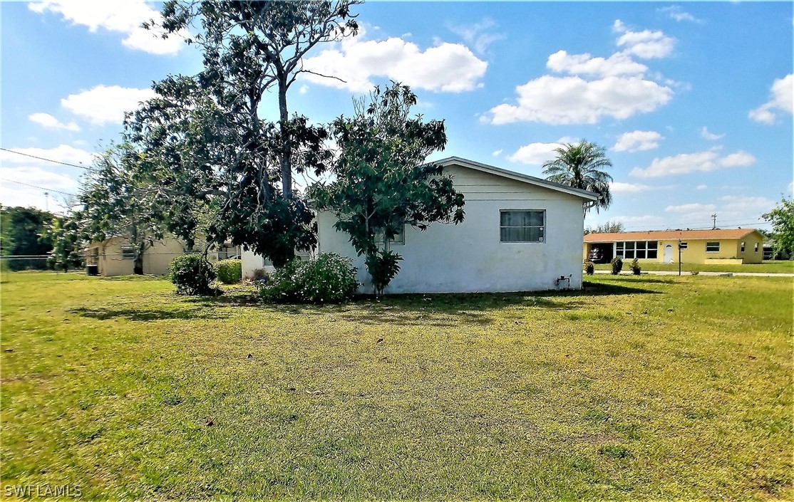 200 Jasmine Road West Lehigh Acres, FL 33936 - Photo 5 of 30 Gallery Image 5