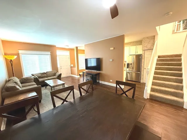 $299,900 | 2298 Reflections Drive, Aurora, IL 60502