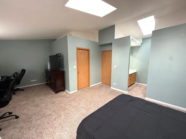 $299,900 | 2298 Reflections Drive, Aurora, IL 60502