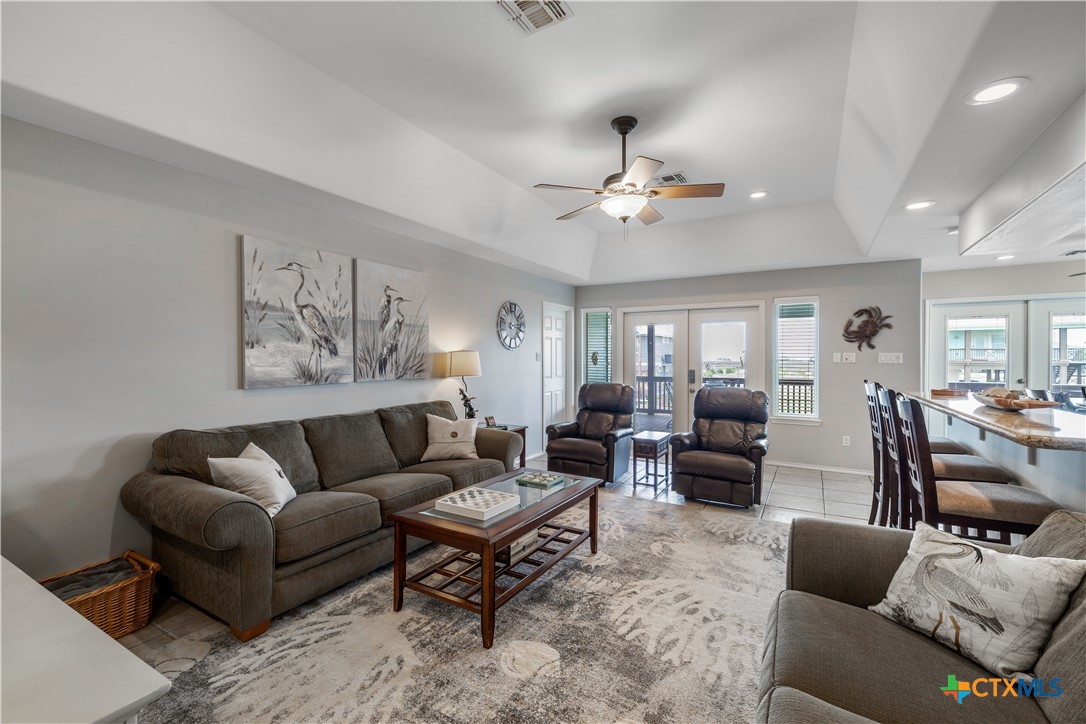 140 Channelview Road Rockport, TX 78382 - Photo 4 of 31