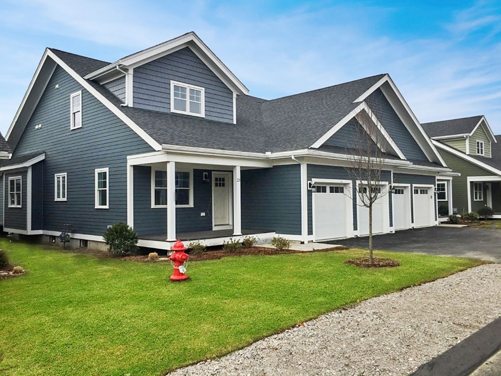 3 Bartlett Road, Unit 3 Nantucket, MA 02554 - Photo 3 of 11 Gallery Image 3