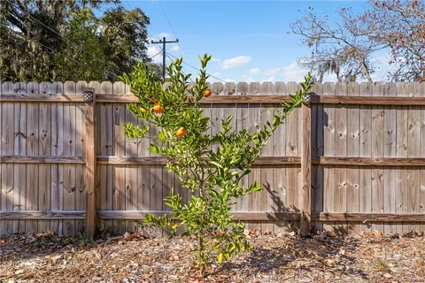 $420,000 | 5 Port Royal Drive, Savannah, GA 31410