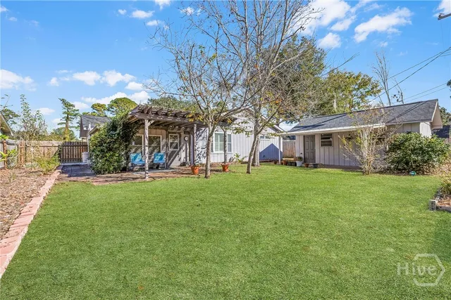 $420,000 | 5 Port Royal Drive, Savannah, GA 31410