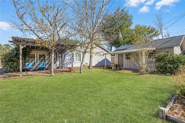 $420,000 | 5 Port Royal Drive, Savannah, GA 31410