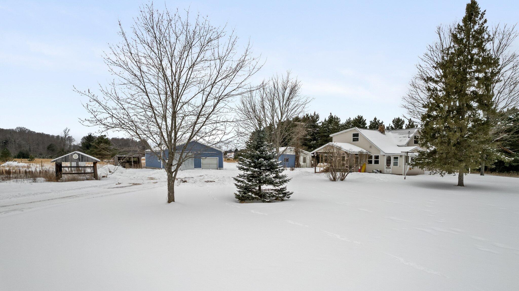 12290 Manier Road Atlanta, MI 49709 - Photo 36 of 39 Gallery Image 36