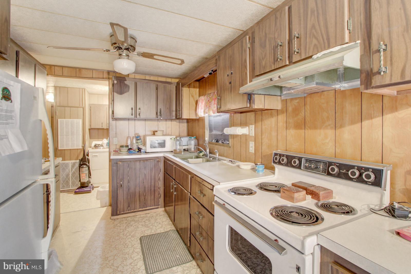 6636 Church Road Spring Grove, PA 17362 - Photo 7 of 23
